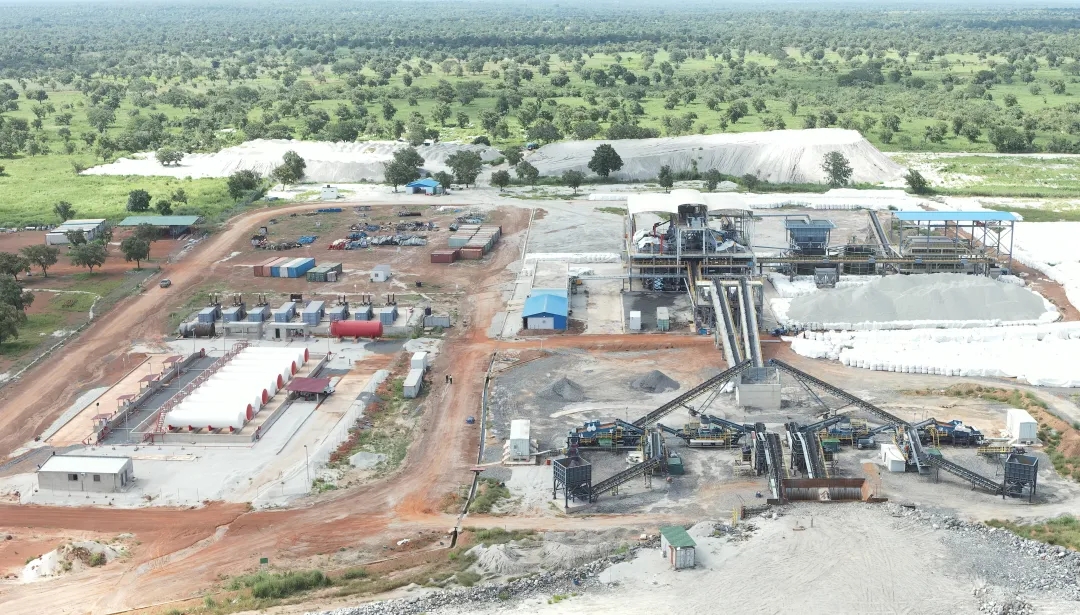 海南(nan)礦業正式(shi)獲批(pi)爲(wei)海南(nan)自貿港跨境資(zi)金集(ji)中(zhong)運營(ying)中(zhong)心